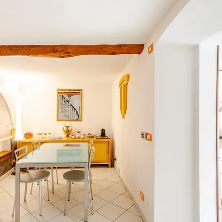 Apartman Elegante Royal - Parcheggio Privato